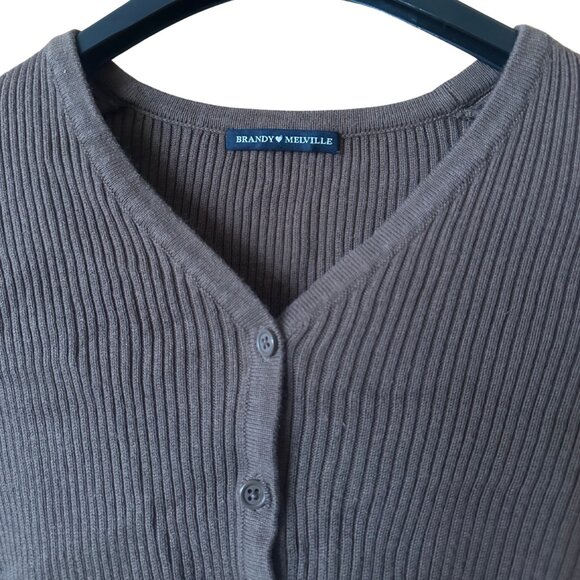 Brandy Melville Button-Up Cardigan - Picture 2 of 2